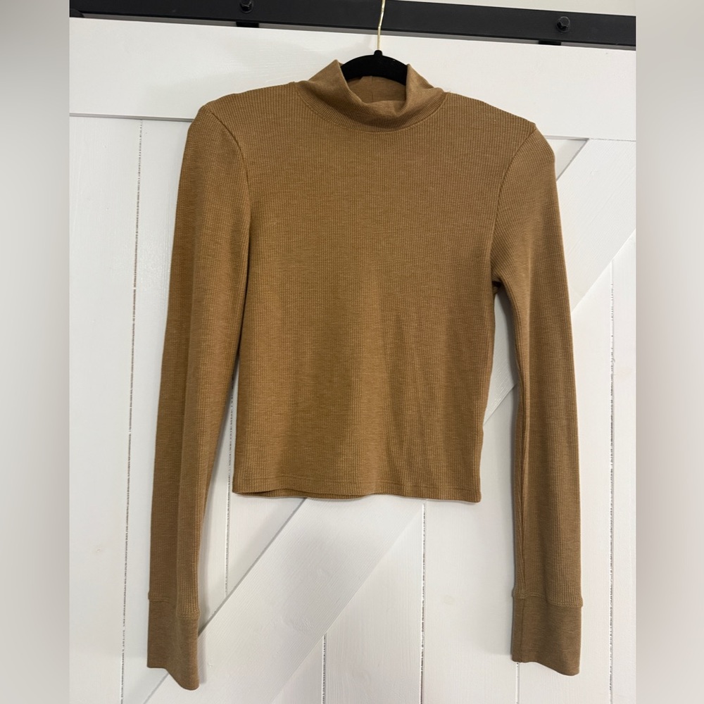 American Eagle Camel Brown Long Sleeve Mock Neck Waffle Top
